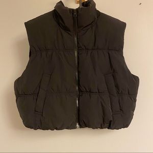 Cropped H&M puffer jacket